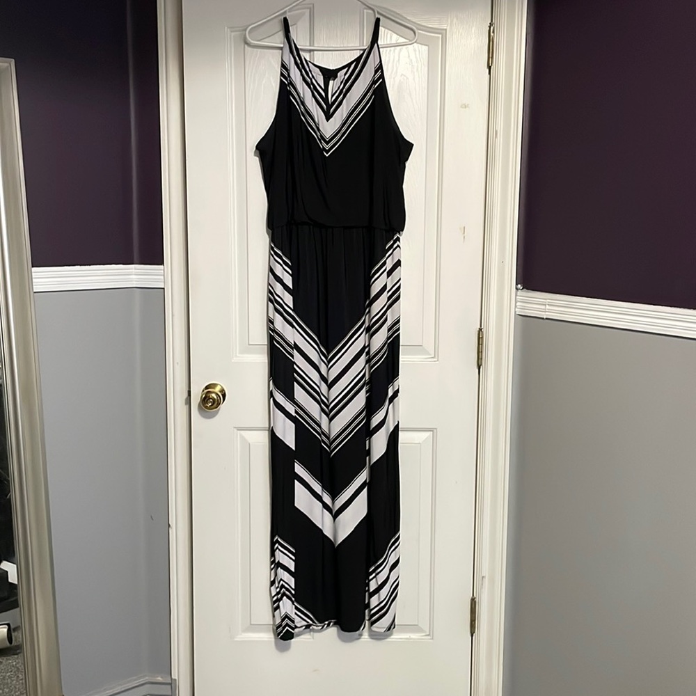 Maurices black and white maxi dress